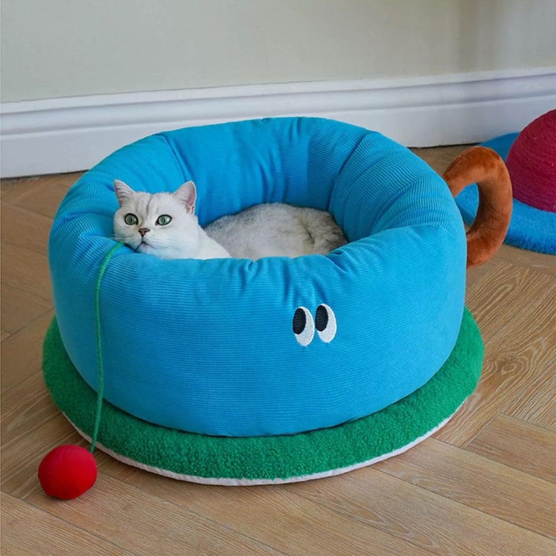 ZEZE Blue Tea Cup Pet Bed
