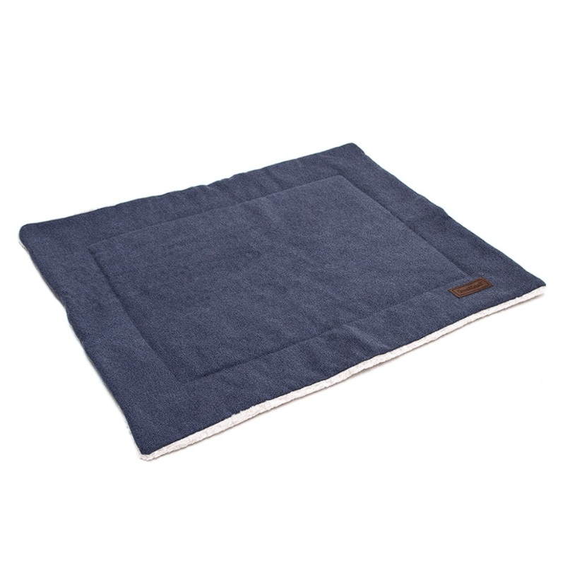 Great & Small Snuggle & Snooze Soft Blanket