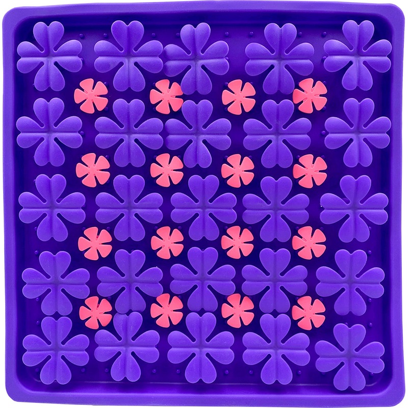 BNT Flower Shapes Treat Mat