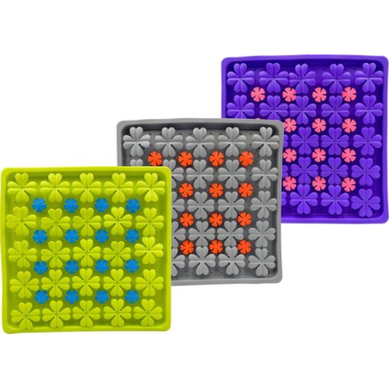 Better Natural Treats Flower Treat Mat