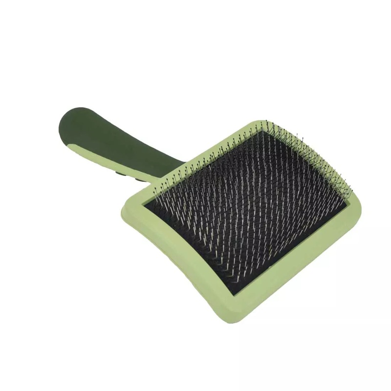 Safari Curved Firm Slicker for Lrg Dogs